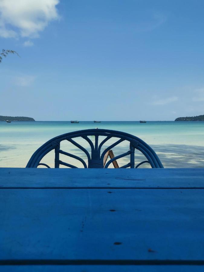Lucky Sun Saracen Bay Hostel Koh Rong Sanloem Bagian luar foto